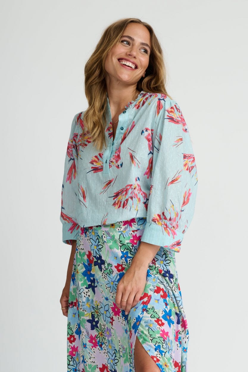 POM Amsterdam Blouses BLOUSE - Mia Parrots Blue