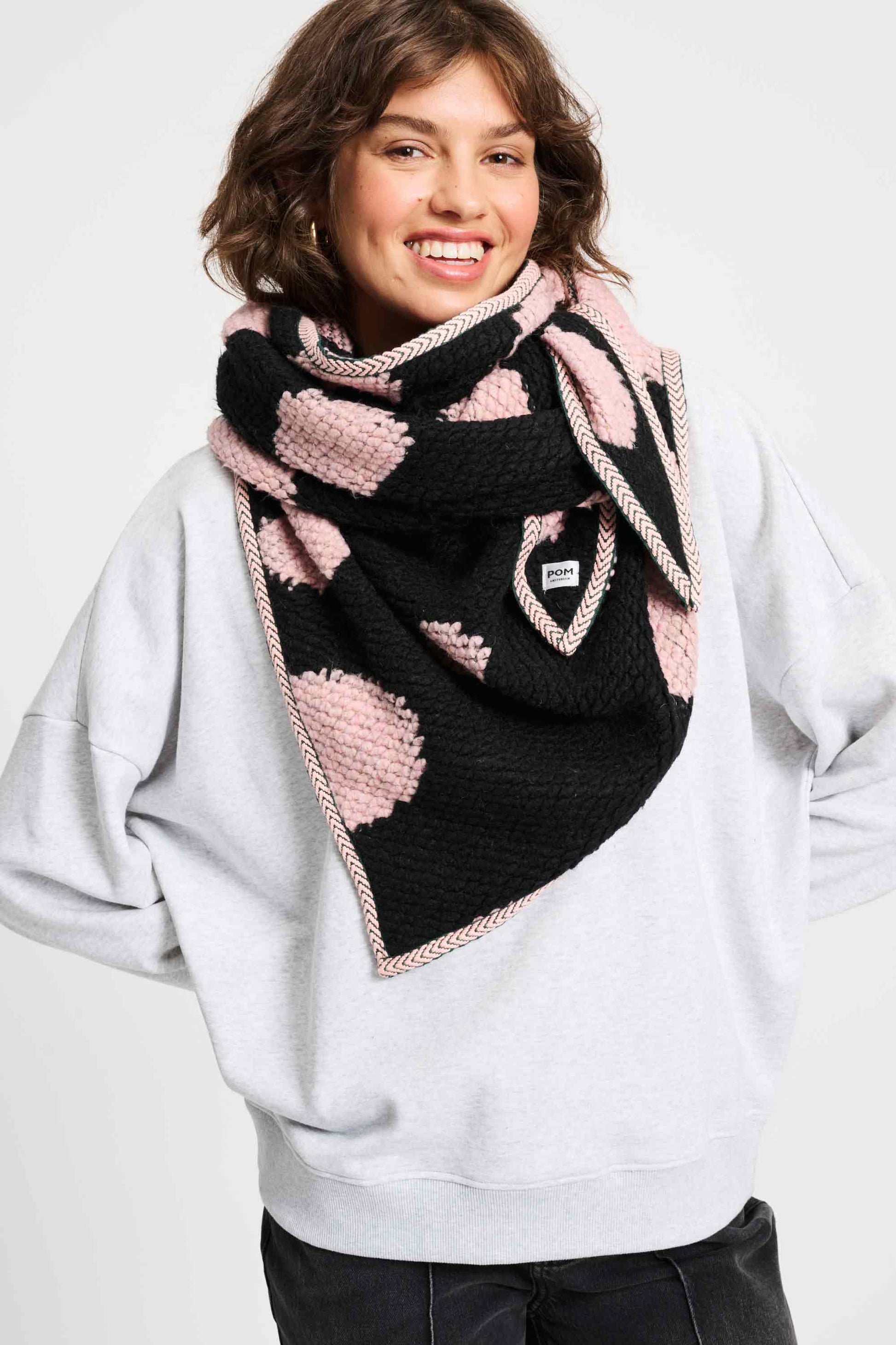 POM Amsterdam Shawls Black / OS ECHARPE - Dots Noir