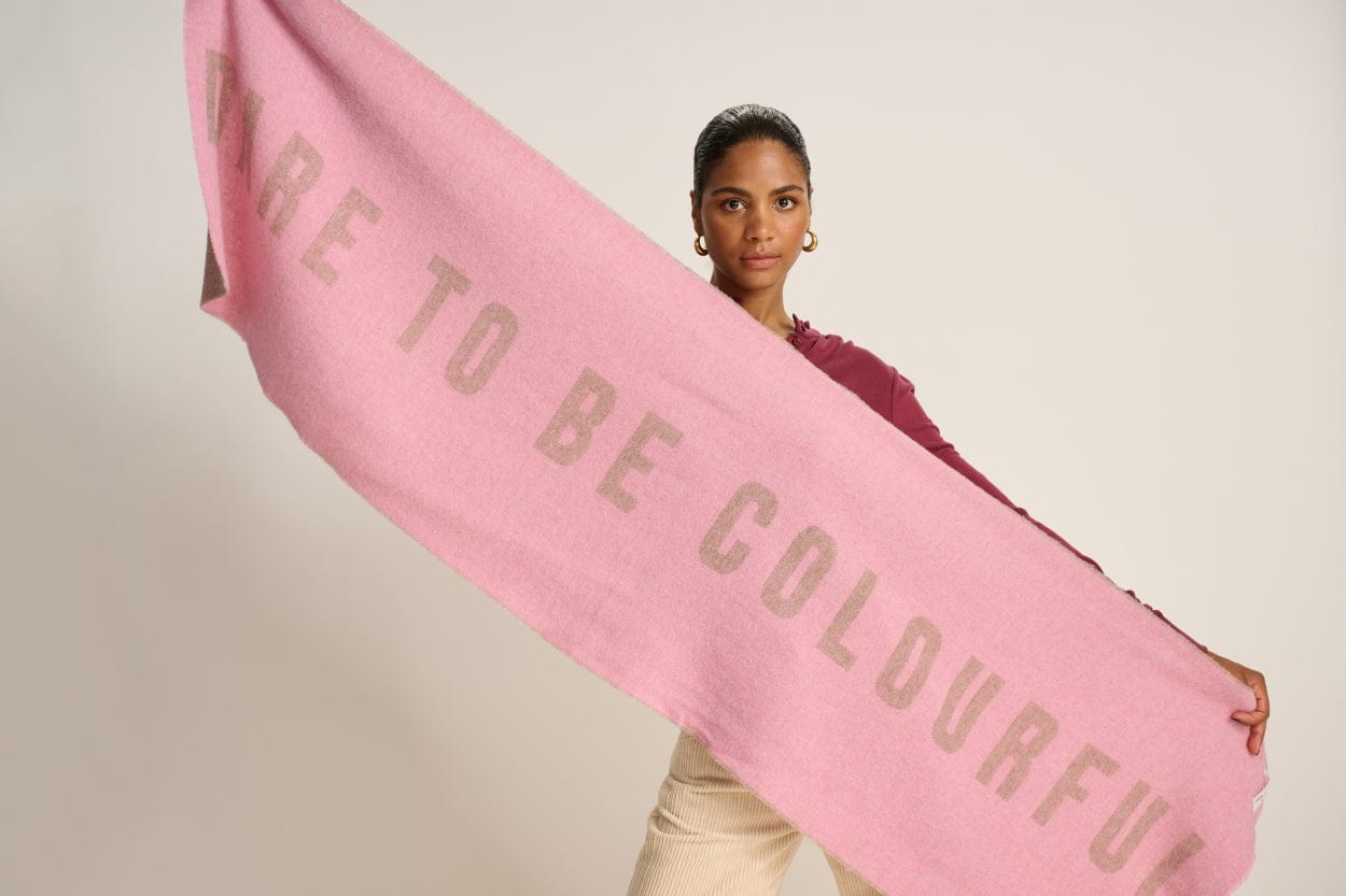 POM Amsterdam Shawls Pink / OS ÉCHARPE - DARE French Pink
