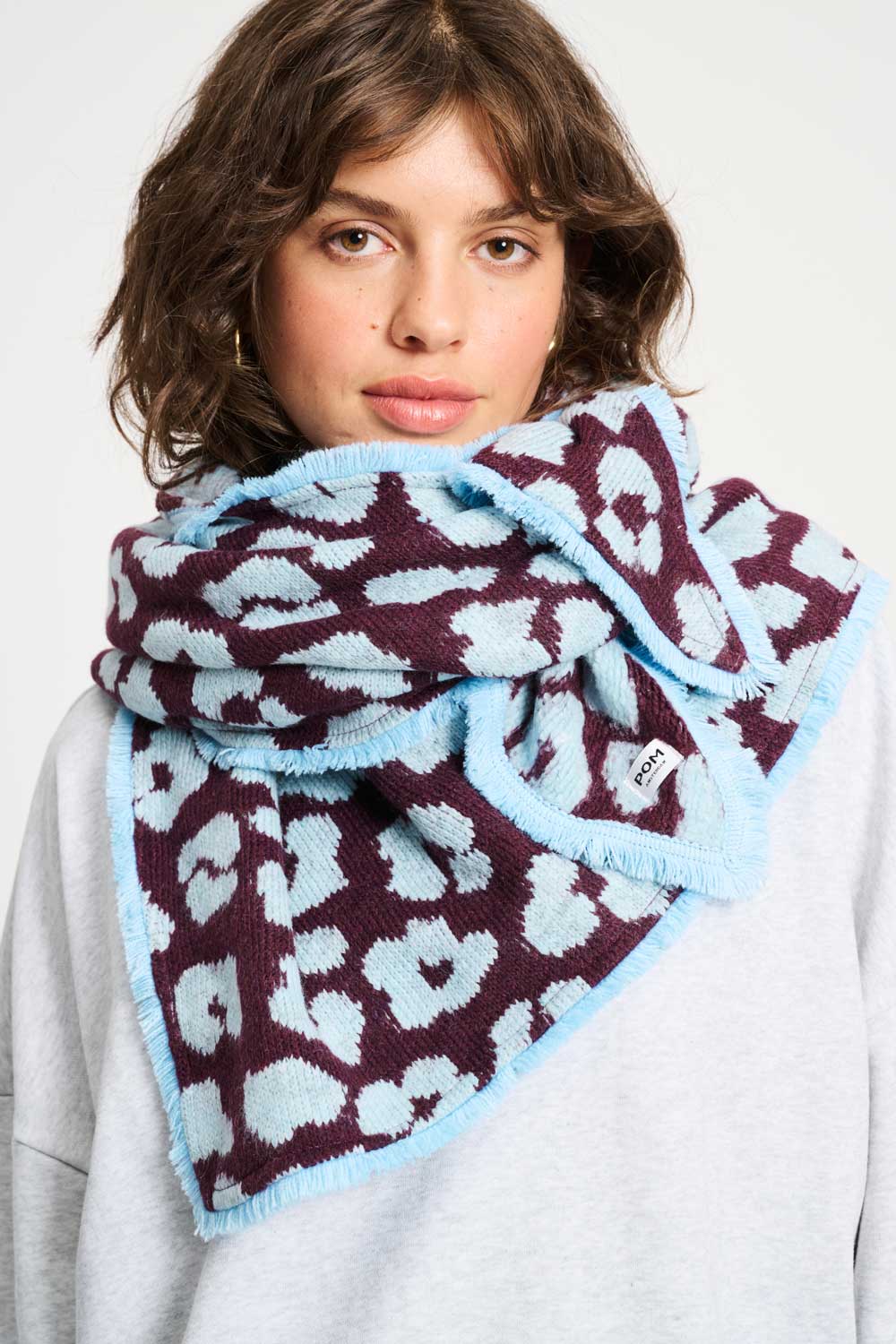 POM Amsterdam Shawls Purple / OS ECHARPE - Leopard Plum