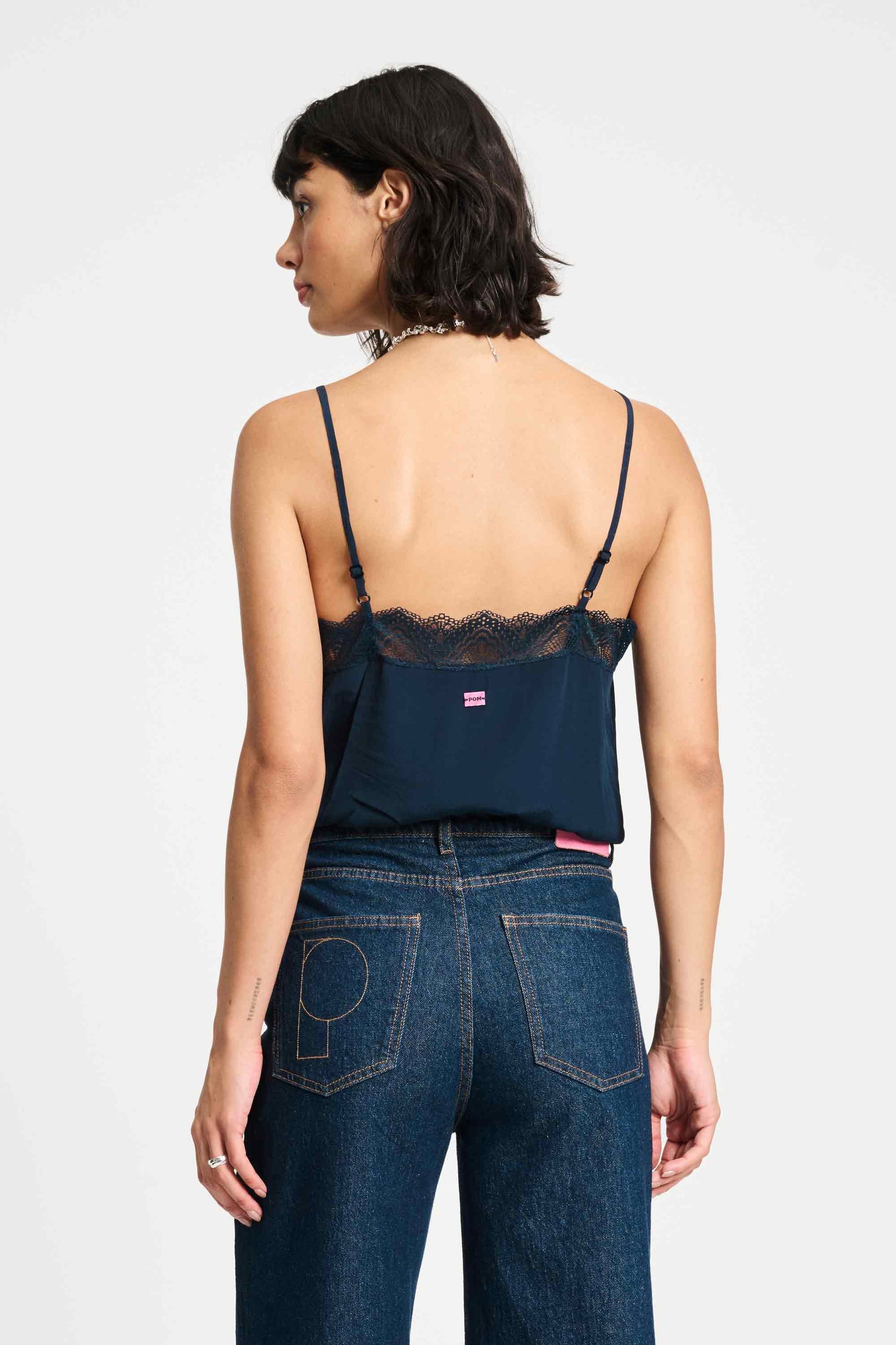 Top caraco bleu foncé avec dentelle Cami Dark Navy POM