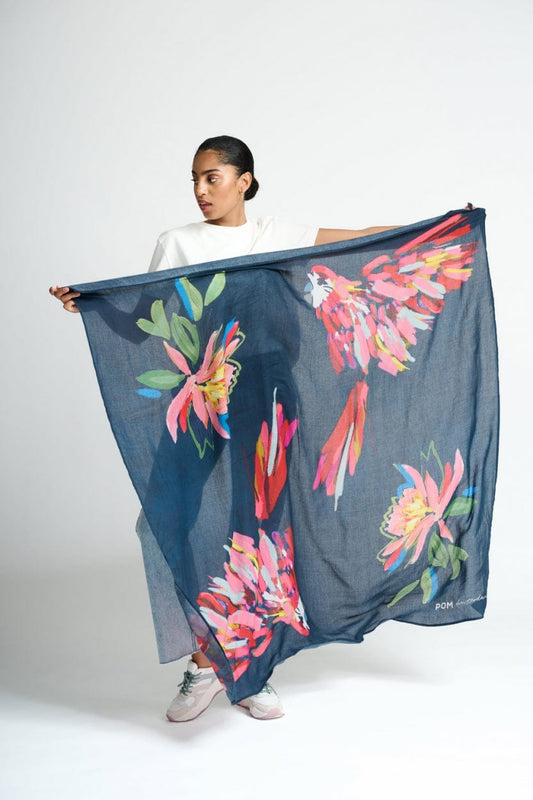 POM Amsterdam Shawls Black / OS ÉCHARPE - Expressive Parrot