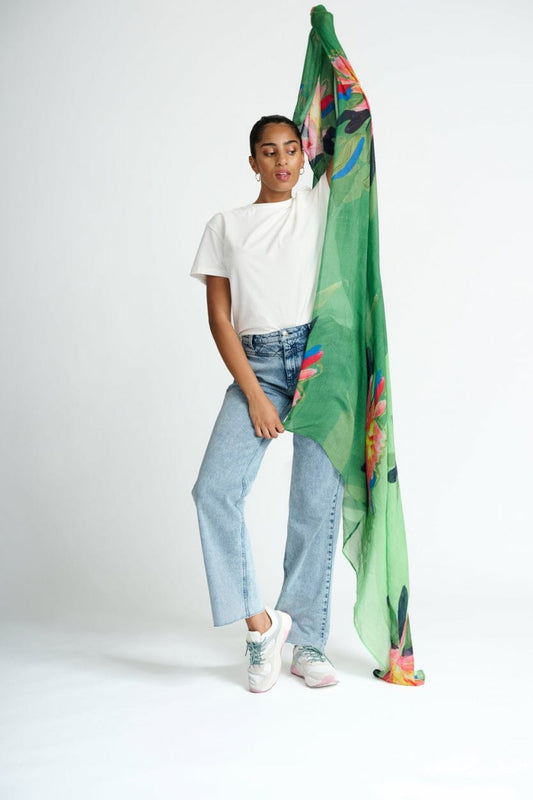 POM Amsterdam Shawls Green / OS ÉCHARPE - Expressive Flower Green