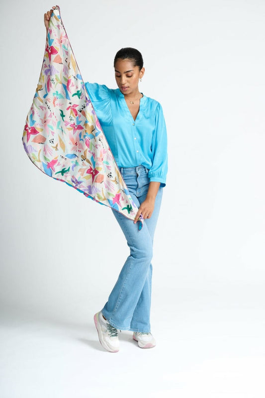 POM Amsterdam Shawls White / OS ÉCHARPE - Double Origami Fest